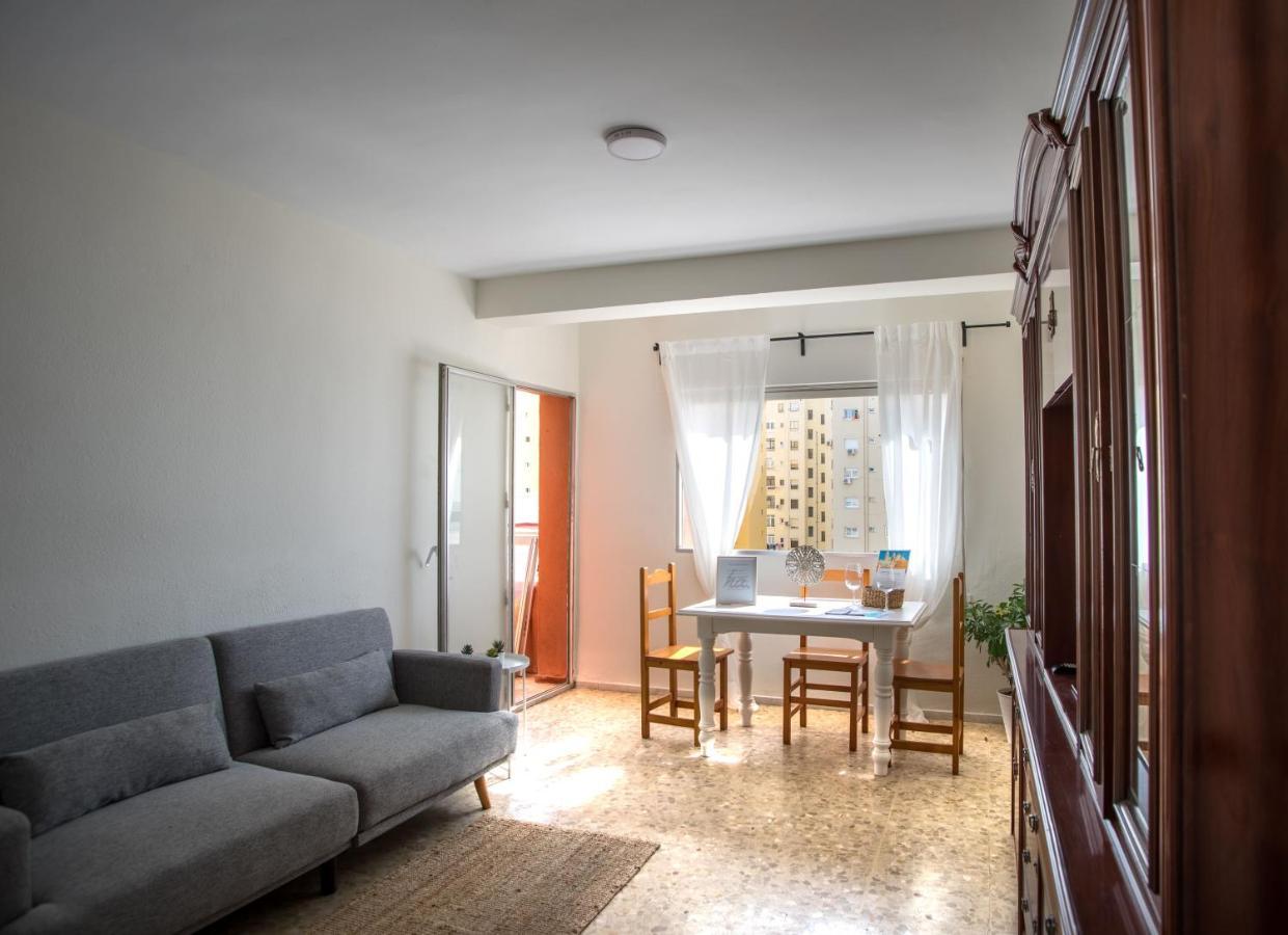 Delfin Playa Basic Ha Apartment Cádiz Exterior foto